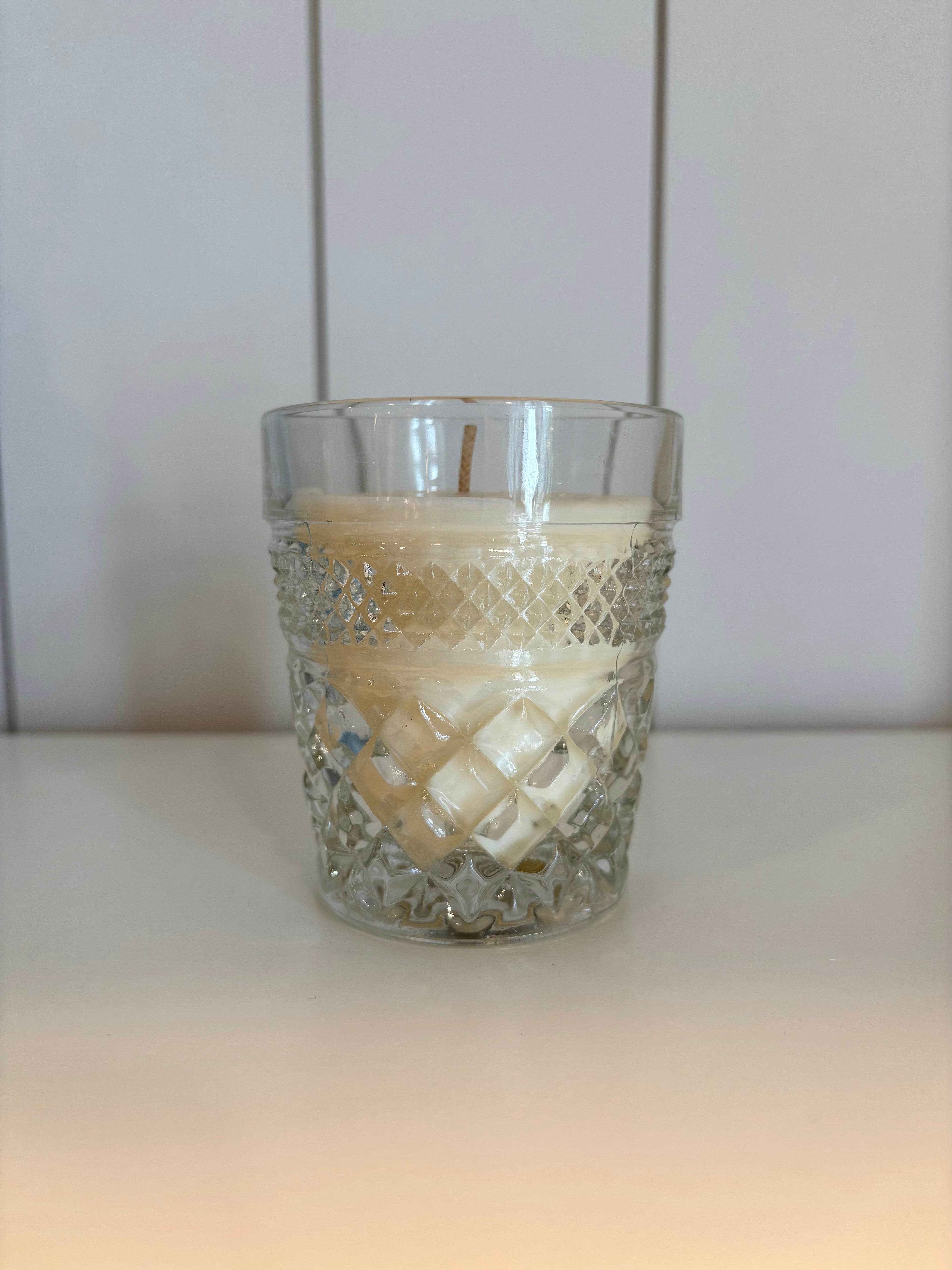 NH Vintage - Tobacco & Bay Leaf