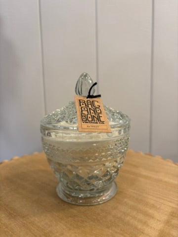 April Flowers Candle -