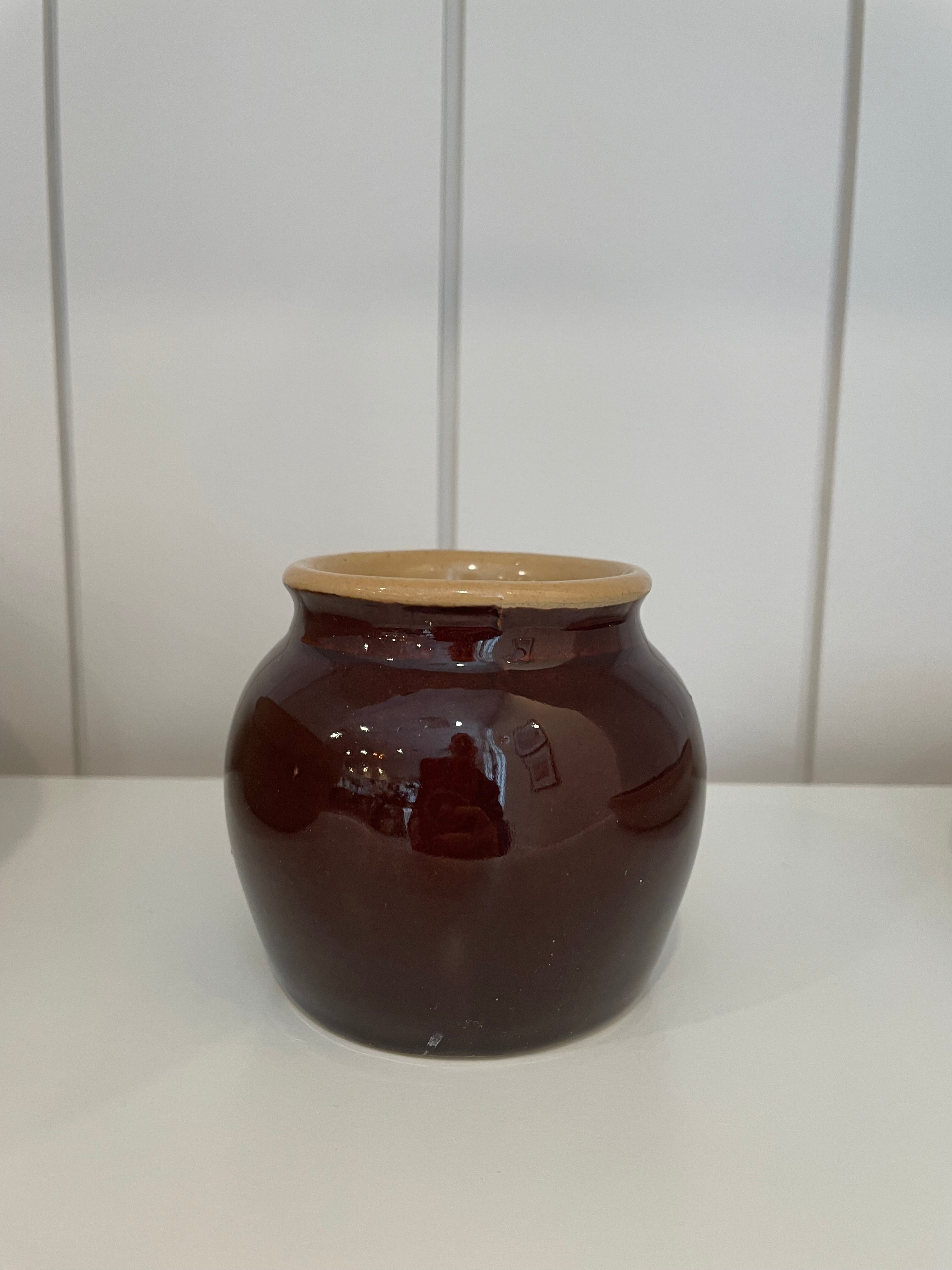 Small Vintage Ceramic Bean Pot