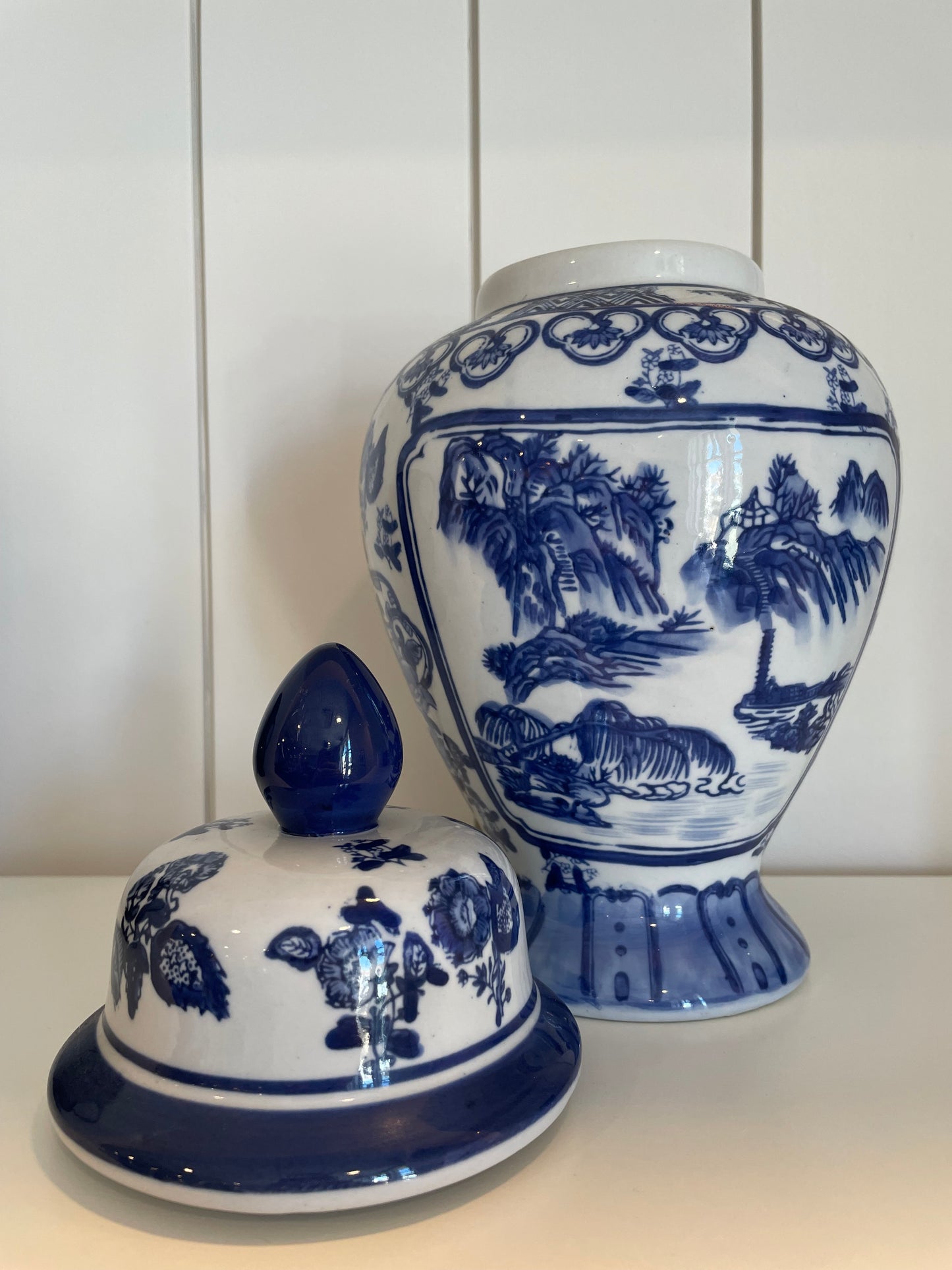 Blue & White Porcelain Ginger Jar