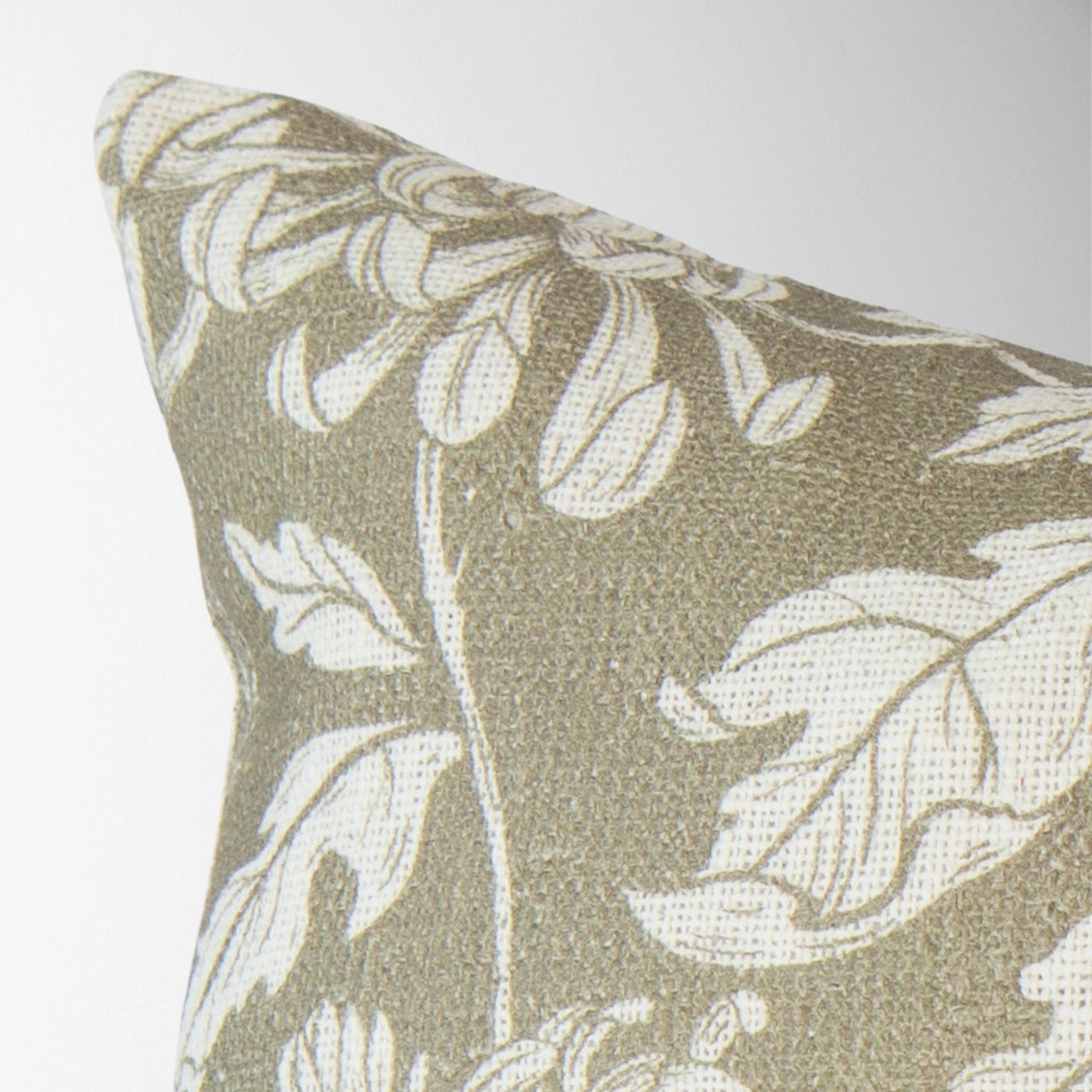 Vintage Peony Pattern - 22x22