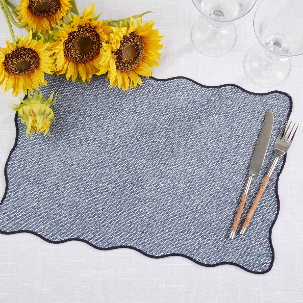 Navy Scalloped Edge Placemat