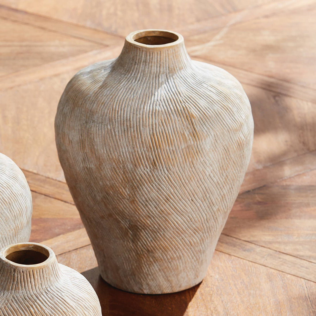 Kassidi Vase
