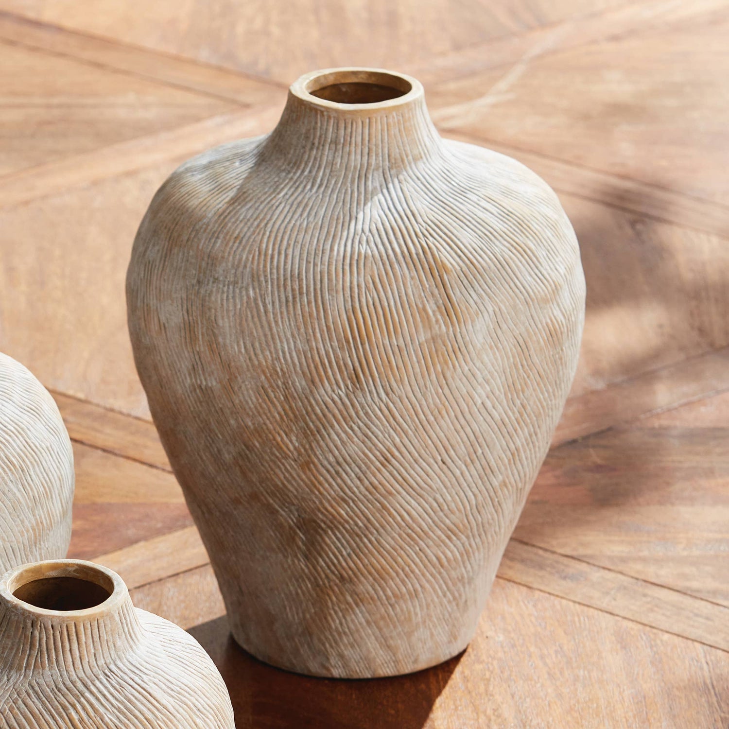 Kassidi Vase