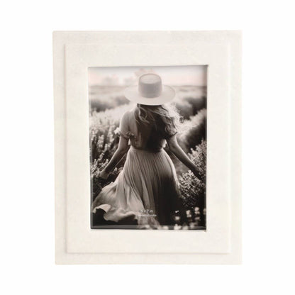 Natural White Marble 5x7 Frame