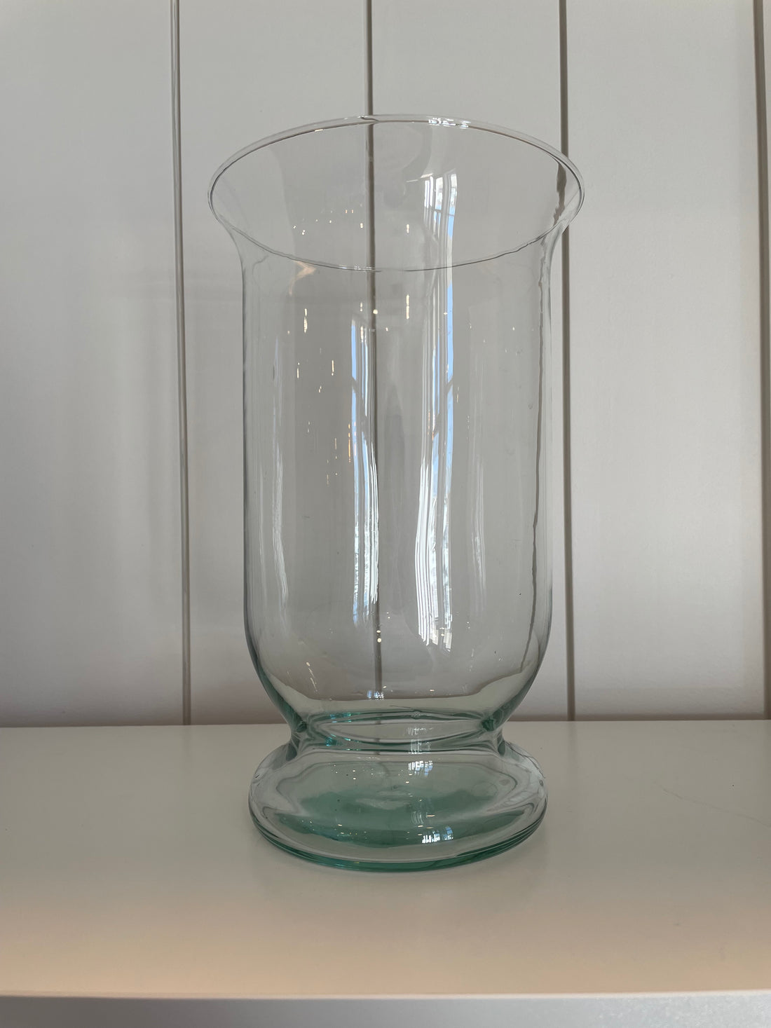 Medium Urn Glass Vase