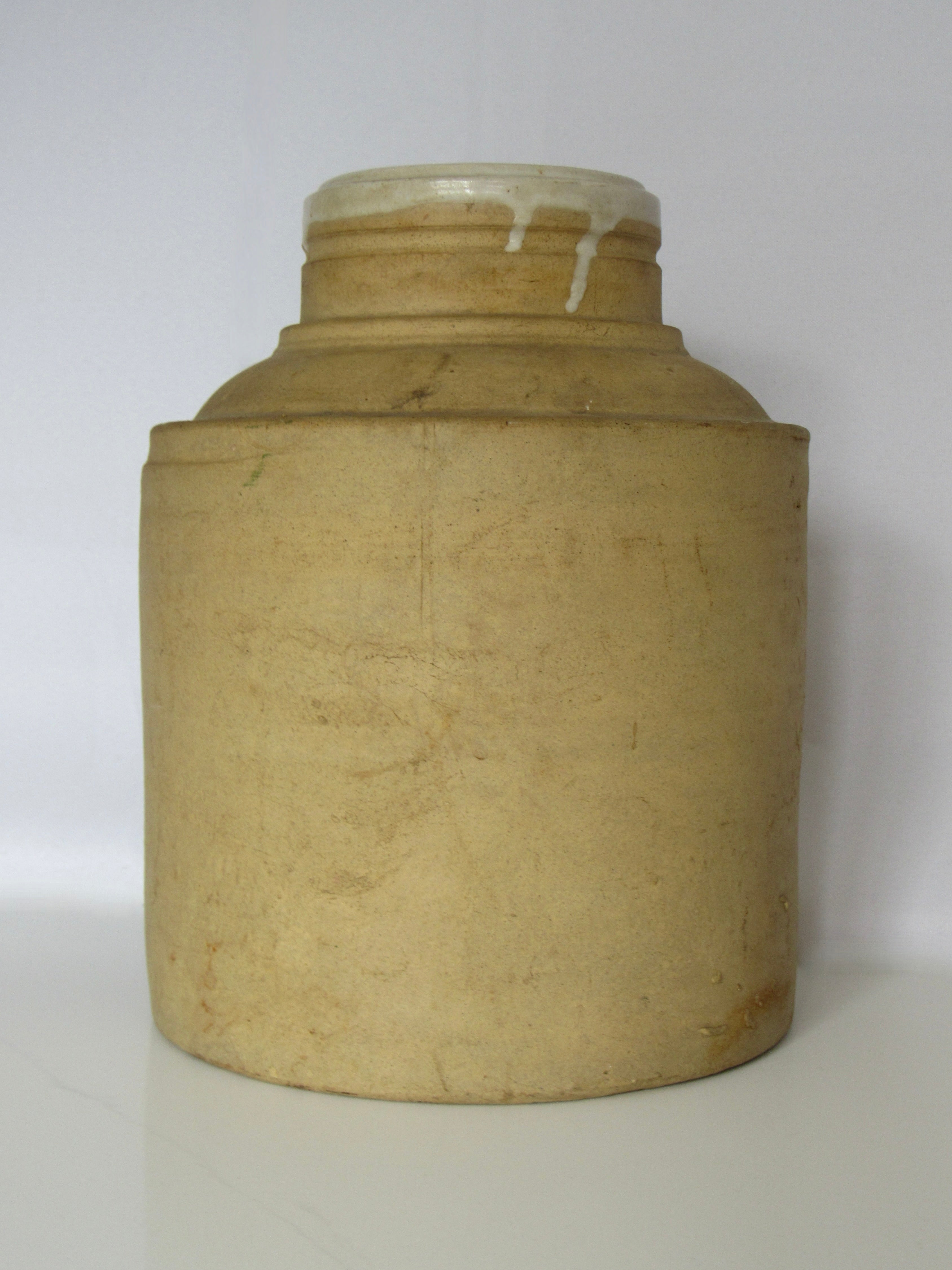 Large Beige Crock