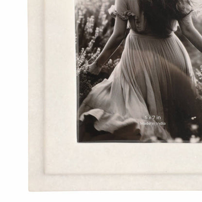 Natural White Marble 5x7 Frame