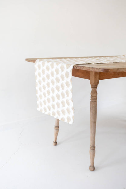 Palmetto Linen Table Runner