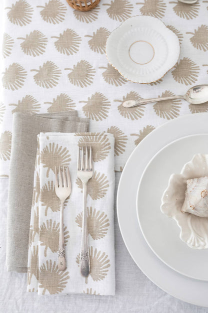 Palmetto Linen Table Runner