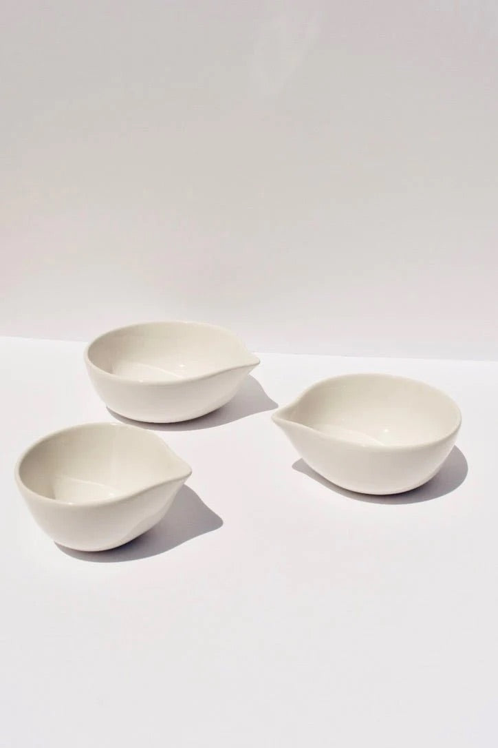 Spouted Bowl Set